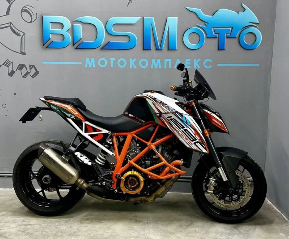KTM 1290 SUPER DUKE R